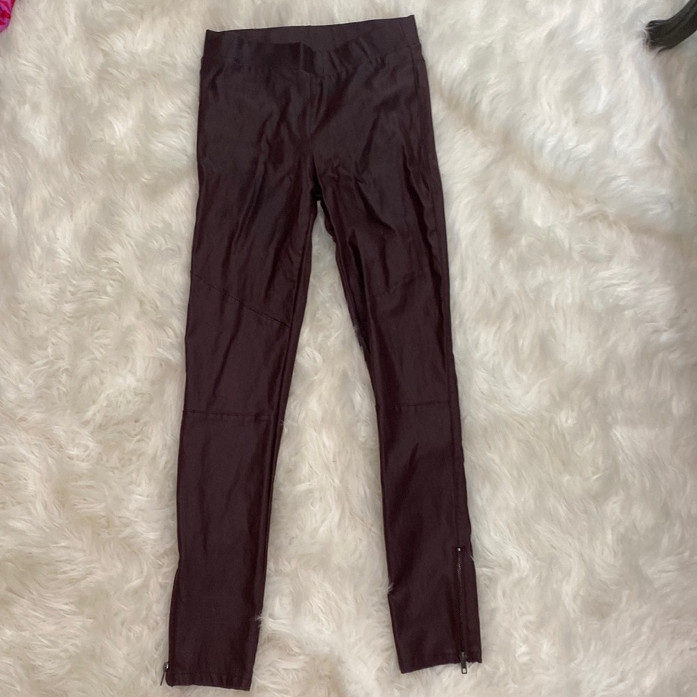 Small Maroon Faux Leather Leggings with zippers at the ankle